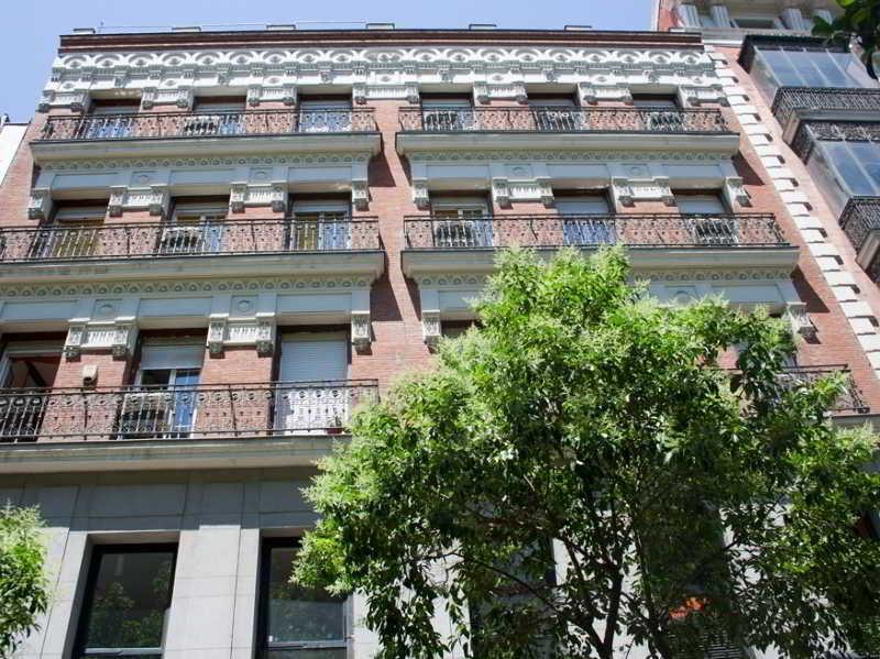 Hotel Gran Via Sol *
