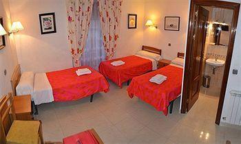 Inter Puerta Del Sol Auto Check In Gasthof 3*