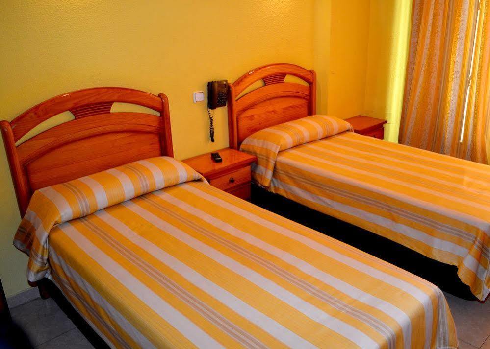 Josefina-gran Via Albergue *