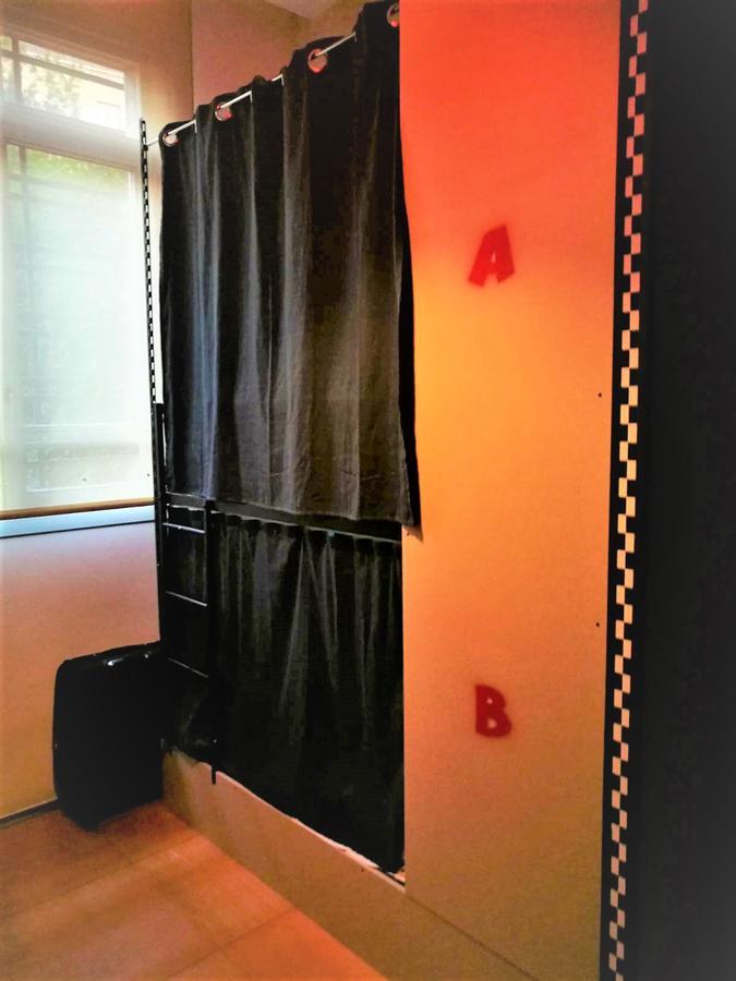 Urban Hostal
