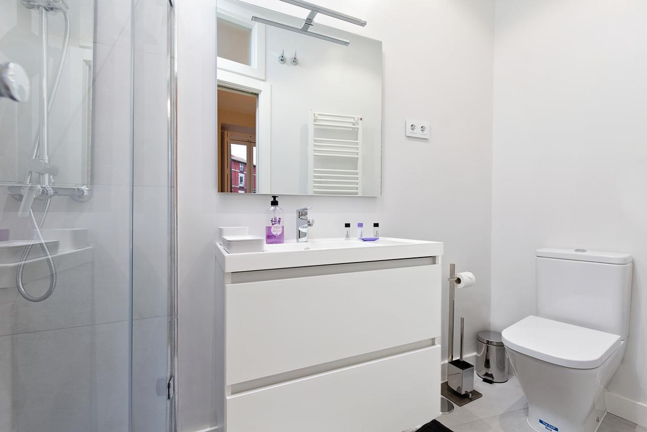 Carrera San Francisco Center Apartment
