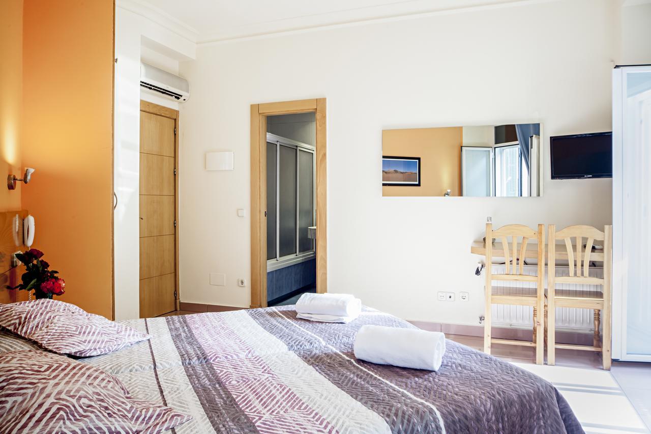 Inter Puerta Del Sol Auto Check In 3* Madrid