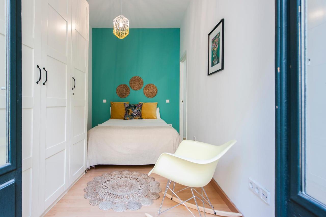 Appartement De Austrias -tradicion Con Estilo Moderno
