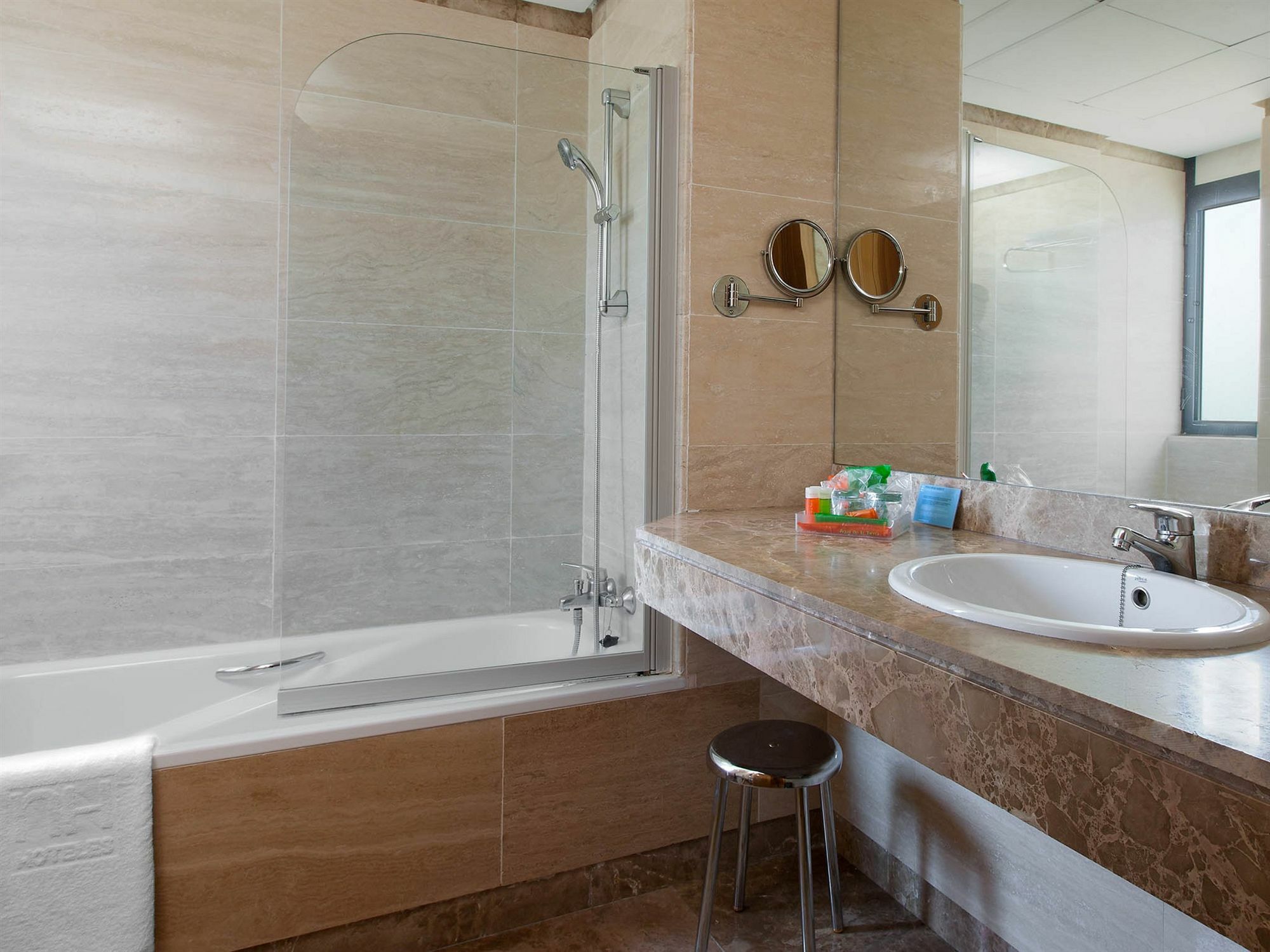 Aparthotel Th La Florida Madri