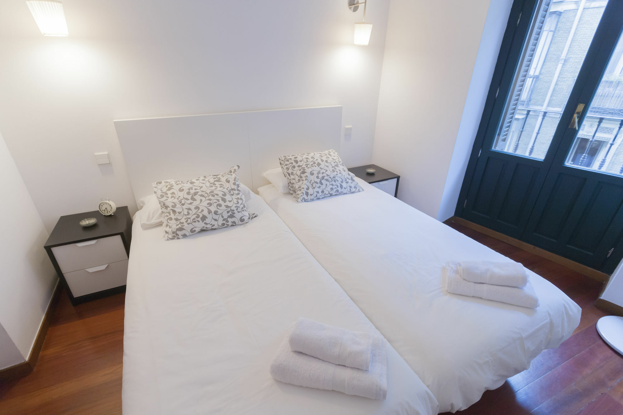 Forever Young Plaza Espana Apartment