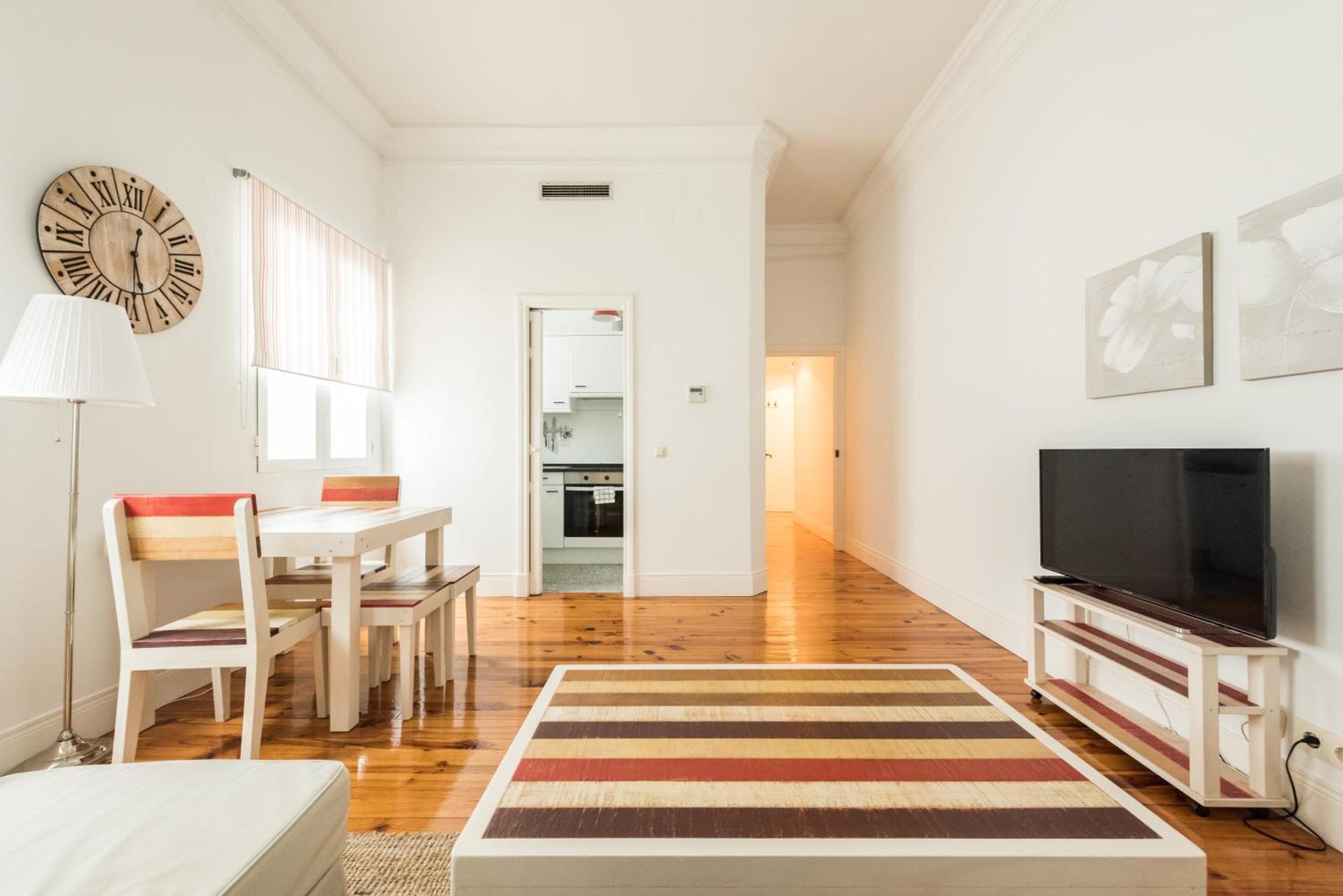 Apartamento Alcalá 55 *
