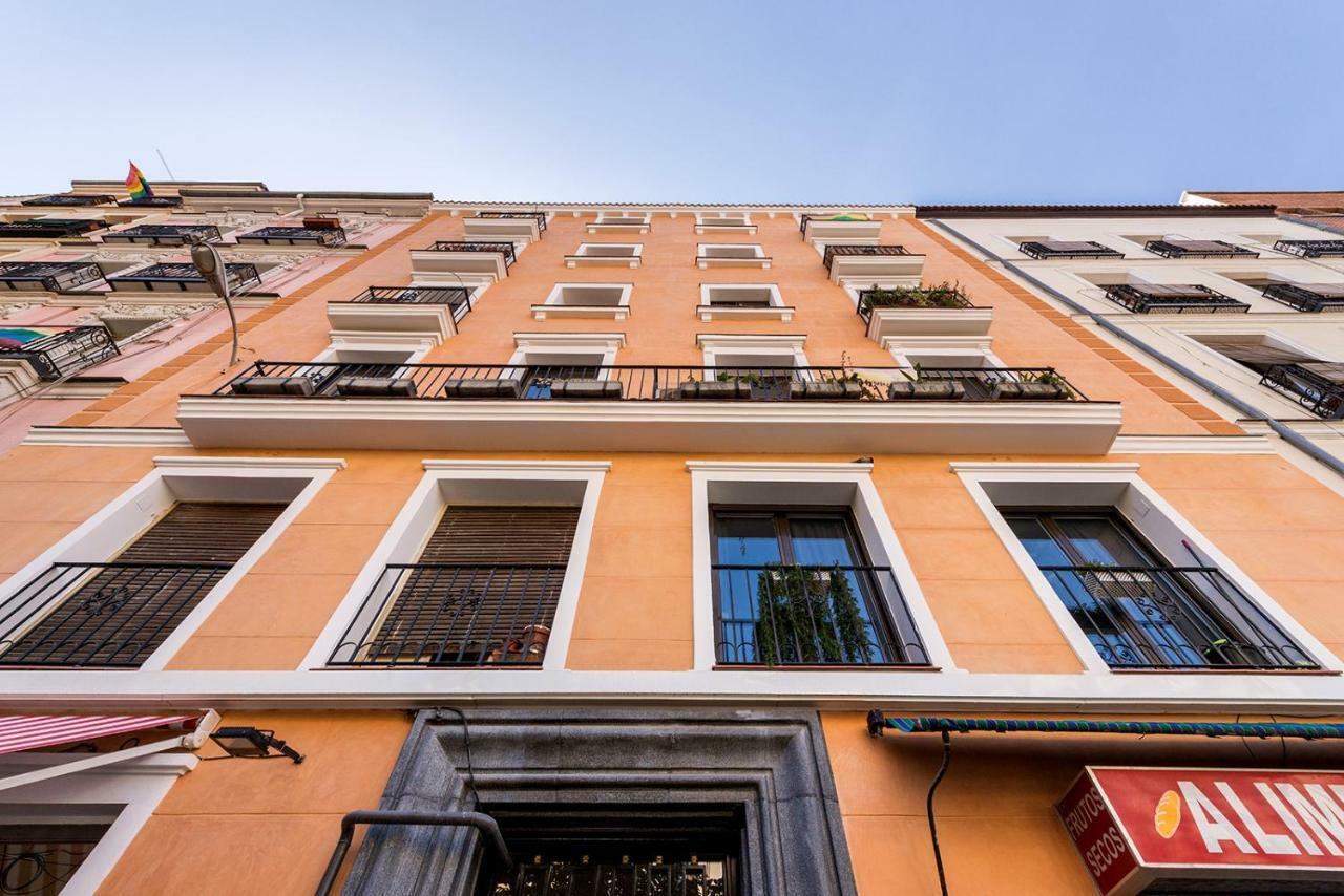 Genteel Chueca *