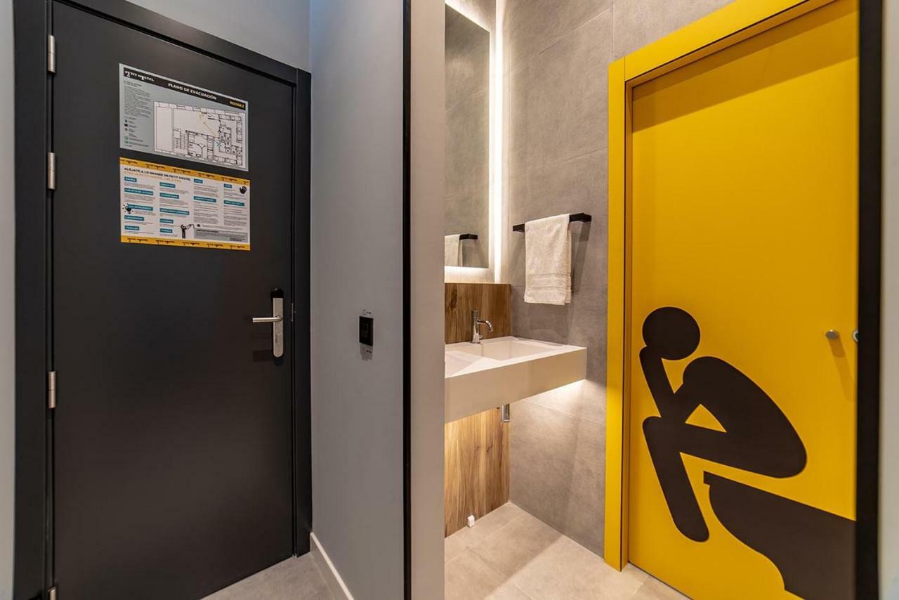Petit Hostel