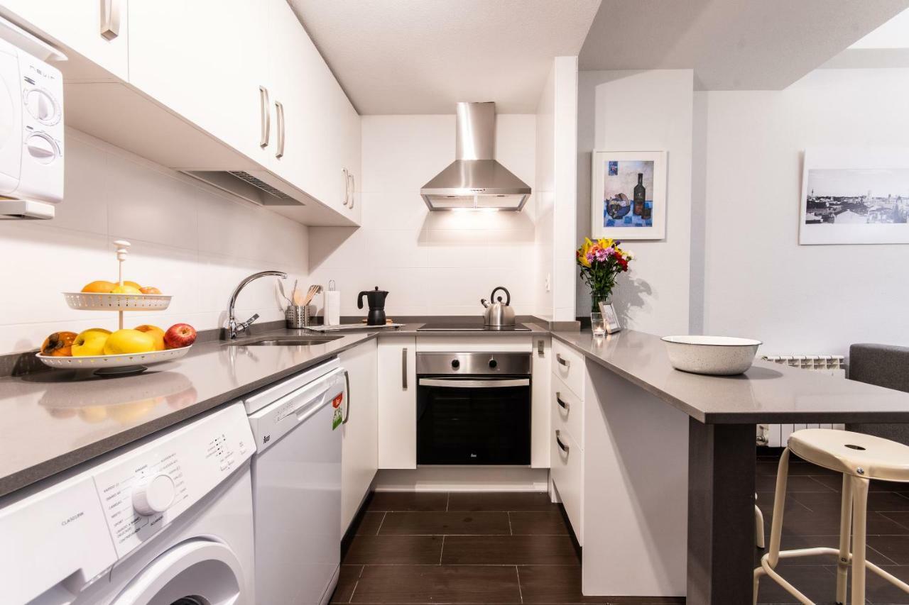 Appartement 1 *