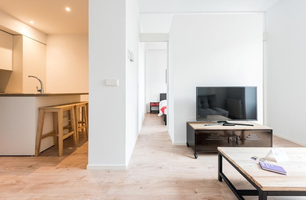 Appartement Puerta De Toledo Center 1e *